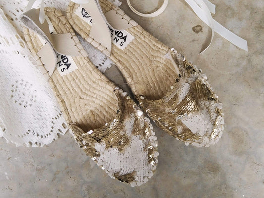 This is why you should consider espadrilles on a summer wedding - Maslinda Designs