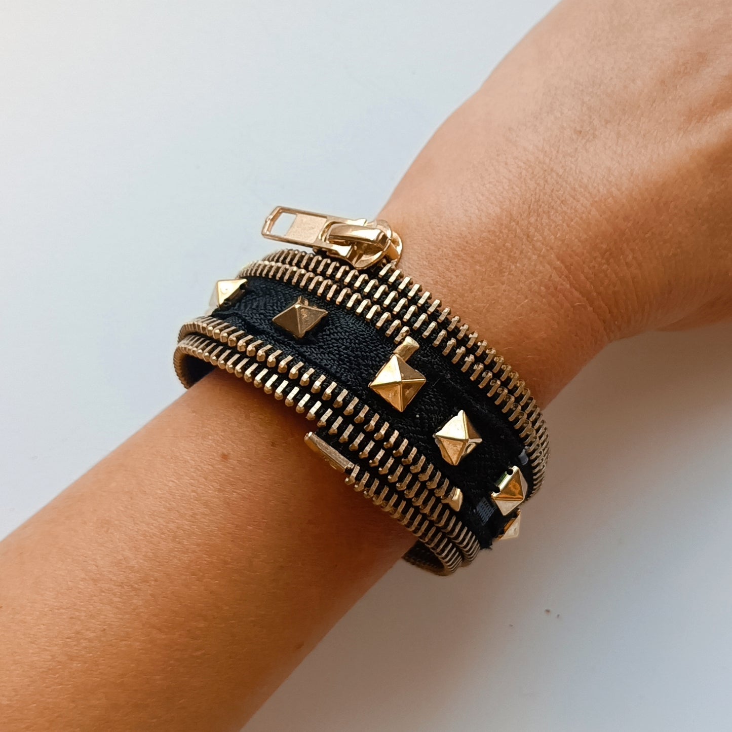 Zipper Cuff Bracelet - Gold